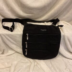 Baggallini Black Messenger Bag with Silver Accents